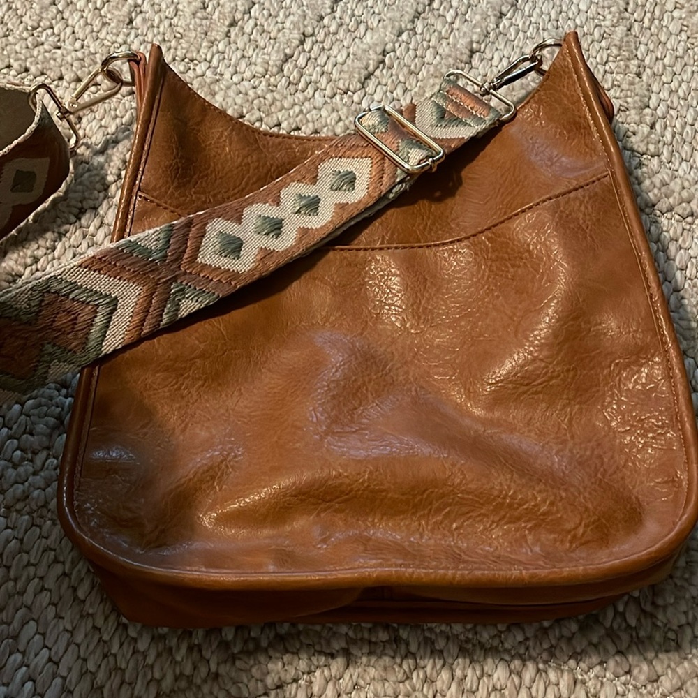 Ah•dorned Brown Leather Shoulder Bag
